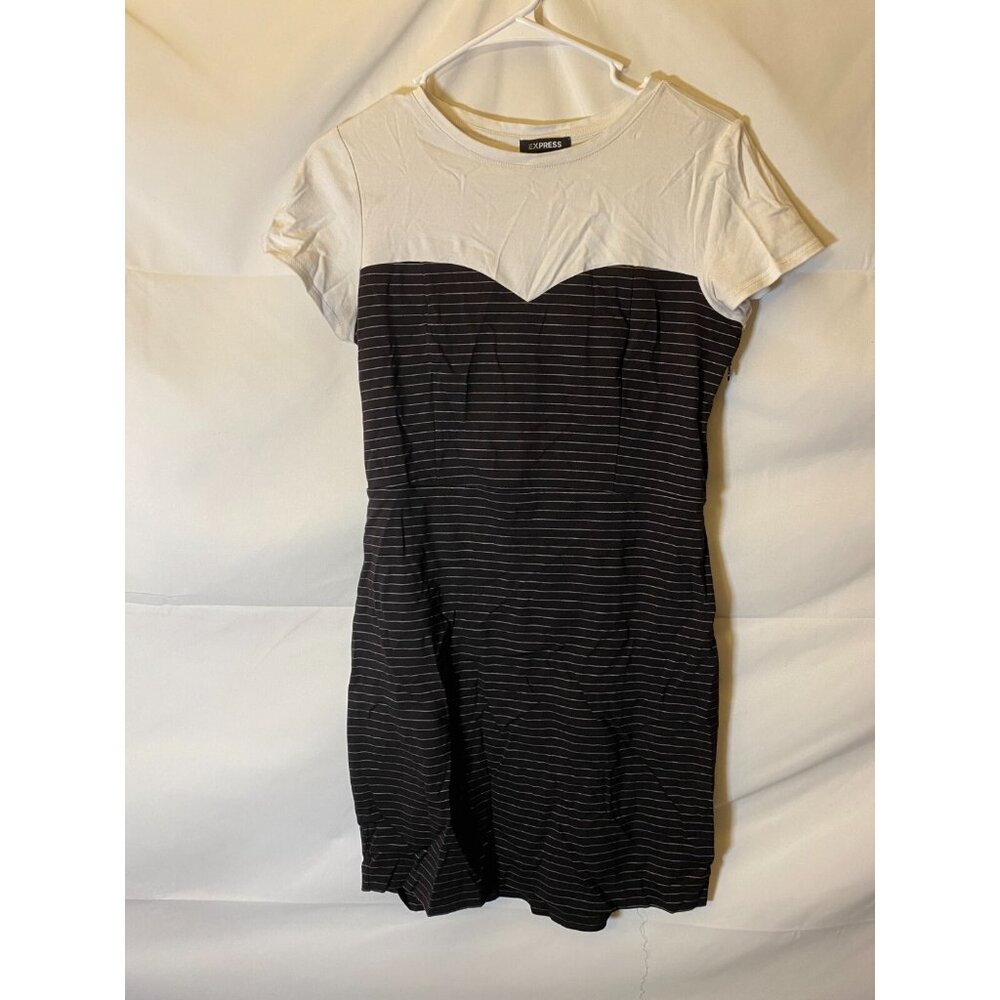EXPRESS Women’s Scandi  MEDIUM BODYCON DRESS SHORT SLEEVE M Black Sexy